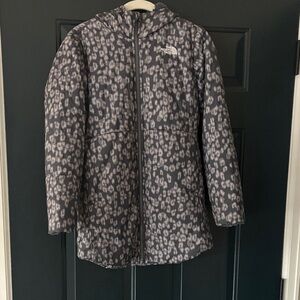 The North Face Kids Black and Gray Patterned Puffer Jacket